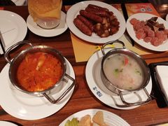 -四海一家自助餐(益田假日广场店)