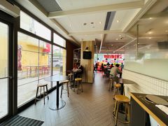 大堂-肯德基(成山路地铁站店)