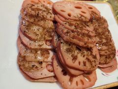 -鸿亨泰杂鱼馆(港馨家园店)