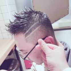 -PE SALON