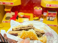 -麦当劳(新世纪环球中心店)