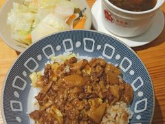 -红猪卤肉饭(大西洋美食城店)