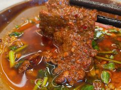 -扎起市井老火锅(乐山总店)