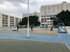 -彩虹村