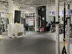 -汗水空间私教健身连锁(SM广场店)