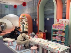 -奈尔宝·儿童乐园·亲子餐厅(华采天地店)