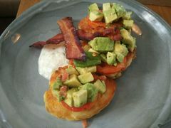 -ROAST coffee & eatery