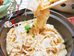 -佬麻雀·新湘菜(东方宝泰店)