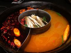 -渝涯重庆豆花老火锅(中赢国际店)