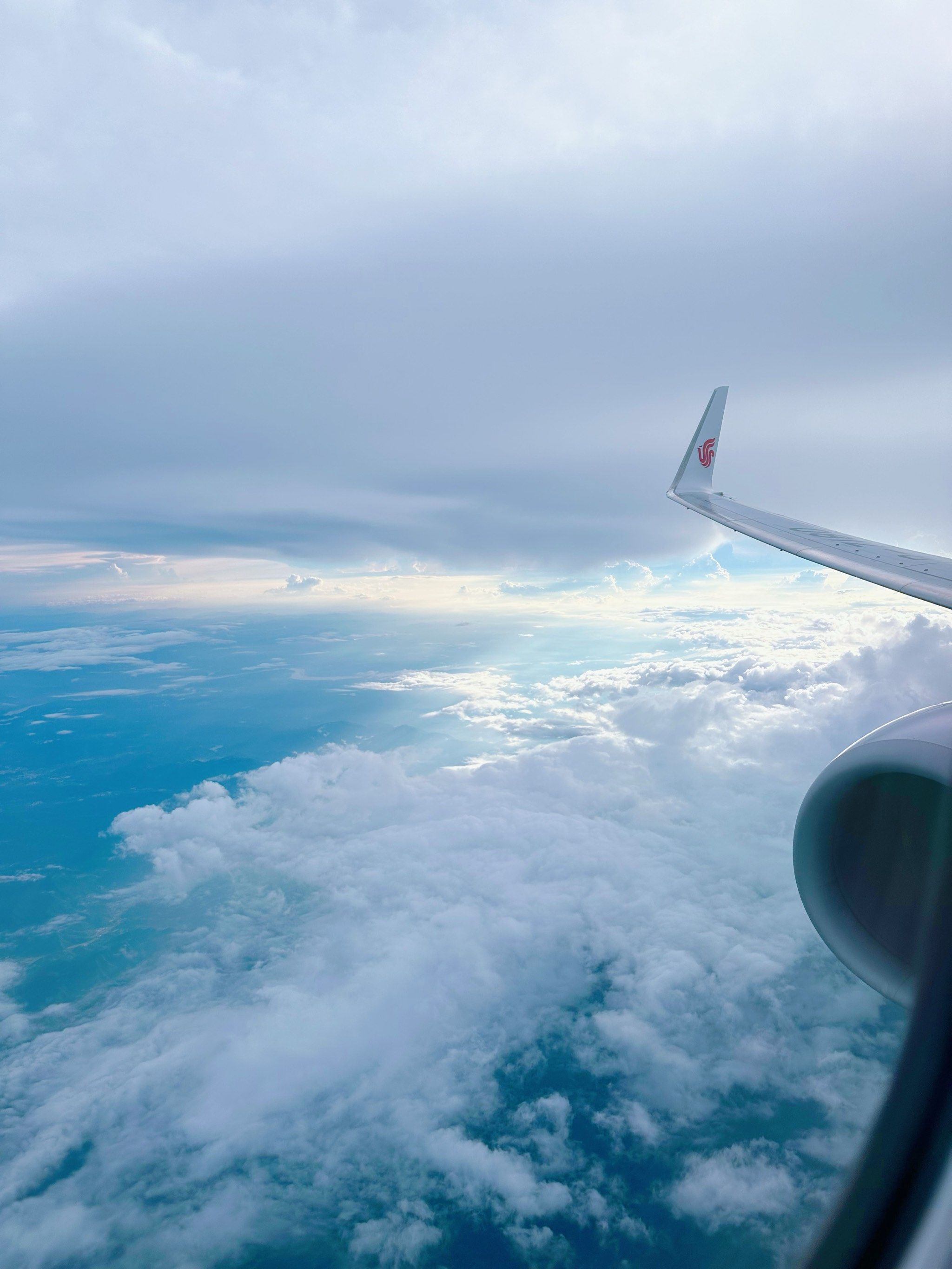 独自飞翔的小飞机