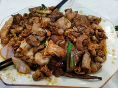-标记美食新鲜猪杂(兴南大道店)