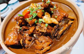 Yellow Mountain Bamboo Shoot Dried Chicken Stew
