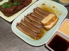 -潮界(LU·ONE凯德晶萃广场店)