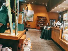 -星巴克(武汉金色港湾店)