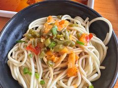 热干面-莲餐厅·湖北菜·藕汤是头牌(愚园路店)