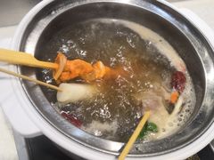 -百品聚旋转火锅(万德庄店)