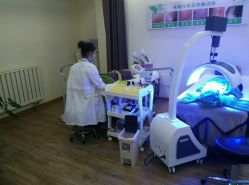 -苗方清颜痘肌研究所