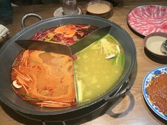 -巴卤社老火锅(财富店)