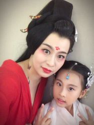 -盘子女人坊古装写真摄影(厦门总店)