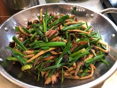 卤香茶树菇-六合居·明厨亮灶餐厅(成双大道店)