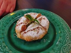 鸡肉杏仁卷-Tajine Moroccan塔金摩洛哥中东餐厅