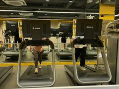 -超鹿运动(大唐世家店)
