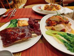 -WOLFGANG PUCK KITCHEN & BAR(迪士尼小镇店)