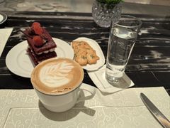 -Salon de Ville浦江汇(上海外滩华尔道夫酒店店)