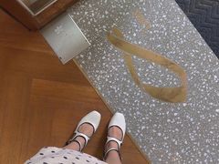 -Line 咖啡(石厦花园店)