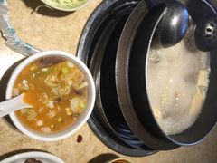 英子狗肉馆-英子补身汤(海兰路店)