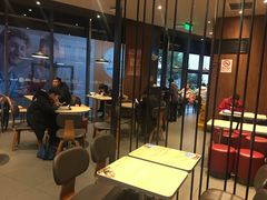 大堂-汉堡王(徐汇绿地缤纷店)