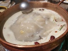 -三人行骨头王火锅(长寿店)