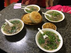 -清真喜兰老丁羊汤特色小吃