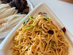 -焯牛潮汕牛肉火锅(云峰街创始店)