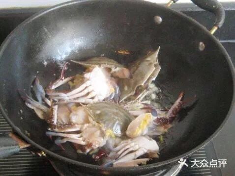 梭子蟹炒毛豆,鲜上加鲜