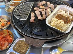 -玄希浪漫厨房·韩料烤肉(湖滨银泰in77店)