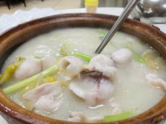 -品香菜馆(旗峰路中侨大厦店)