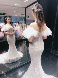 点击看大图 -GRACE KELLY婚纱与礼服(北京店)