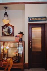 -IMUSE BARBER SHOP