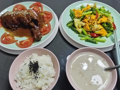 -爱月宝月嫂·育儿嫂(哈尔滨总店)