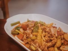 -阿昌白族石板烧(大理古城店)