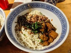 -沪西老弄堂面馆(定西路店)