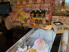 -花花卷卷·鲜食蛋糕(静安久光百货店)