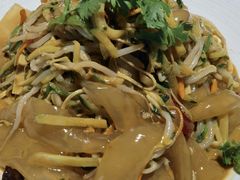 东北拉皮盆菜-95号酱骨·一块豆腐(展春园西路店)