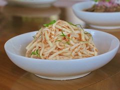 鱼籽手撕茭白-宁波柏悦酒店·钱湖渔港