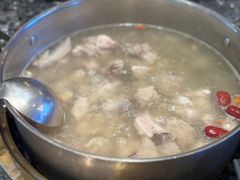 -一席地·本地鸡窝·杭帮鸡火锅(萧山银隆百货店)