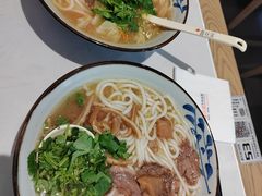 -鑫花溪牛肉米粉(凤凰街创始总店)