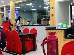 大堂-撒拉人家.酸菜牦牛肉火锅