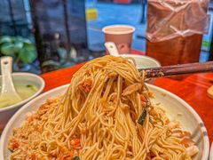 -裕兴记•蟹黄面馆(人民广场店)