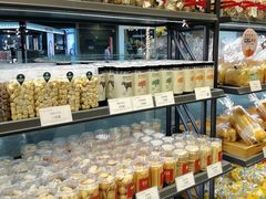 面包甜点陈列柜-仟吉(荟聚中心店)